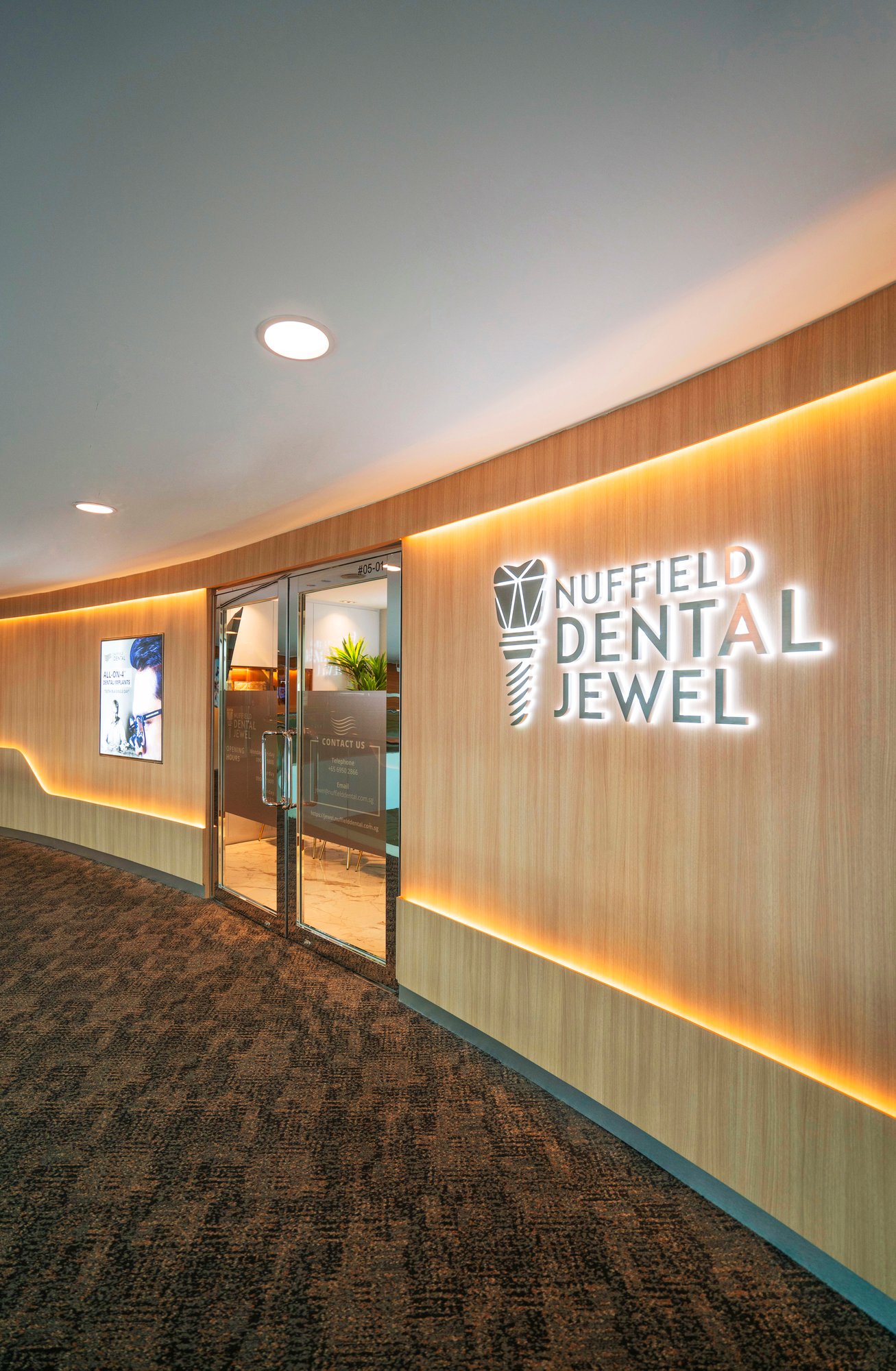 NF Dental Jewel9656_Entrance